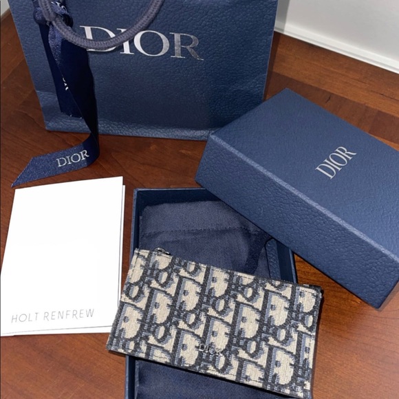 card holder - Picture 1 of 6